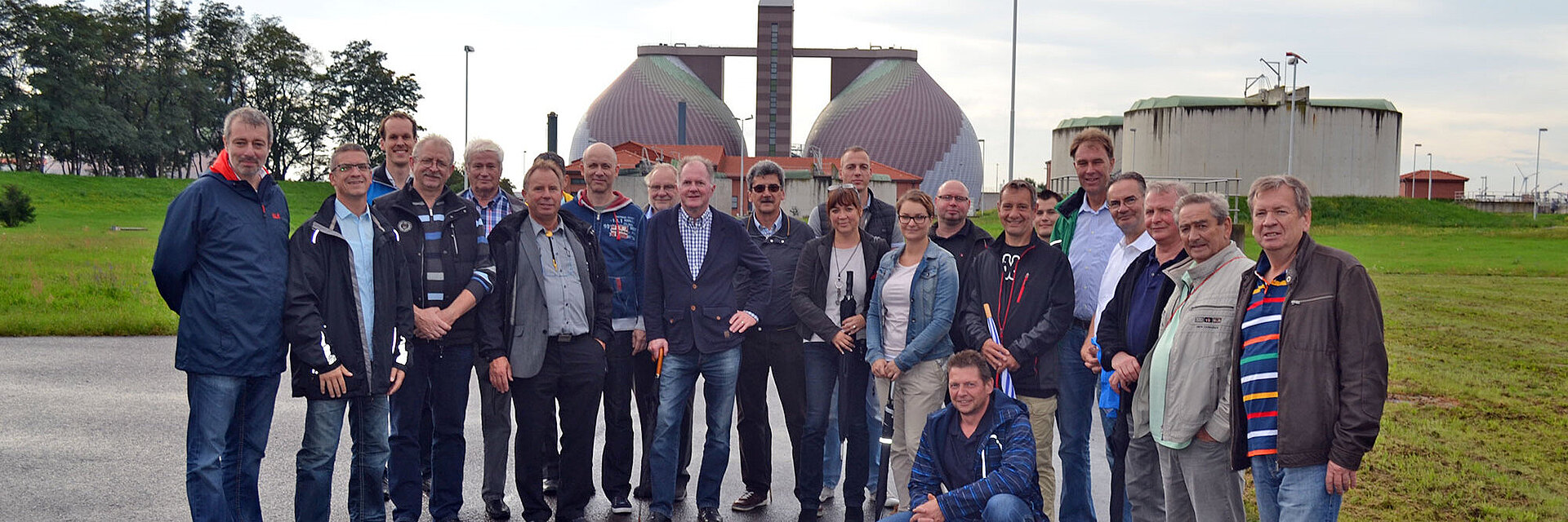 Gruppenbild der Energiegemeinschaft Mega